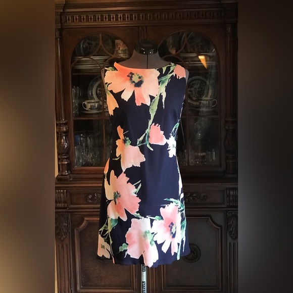 American Living Dresses & Skirts - American Living size 8 Navy and Peach floral A-Line Dress.